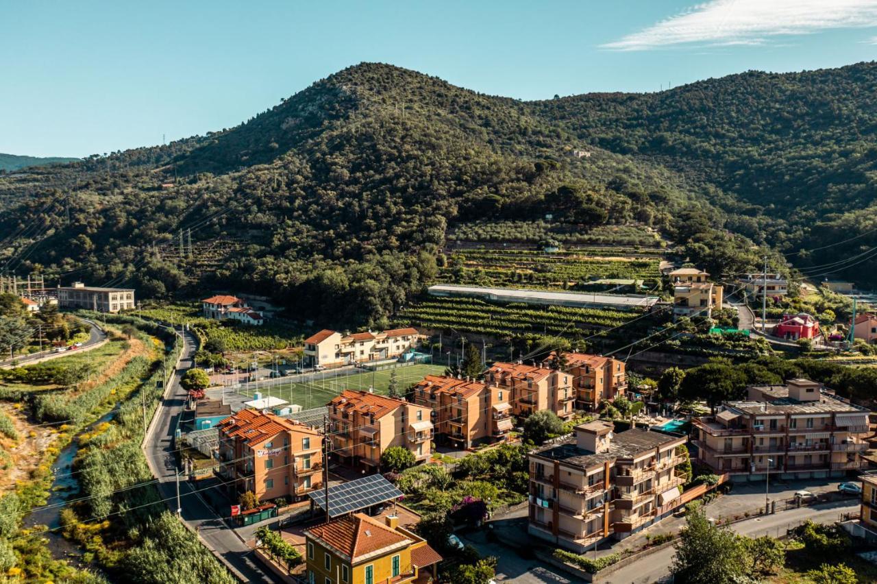 Residence Holidays Pietra Ligure Luaran gambar