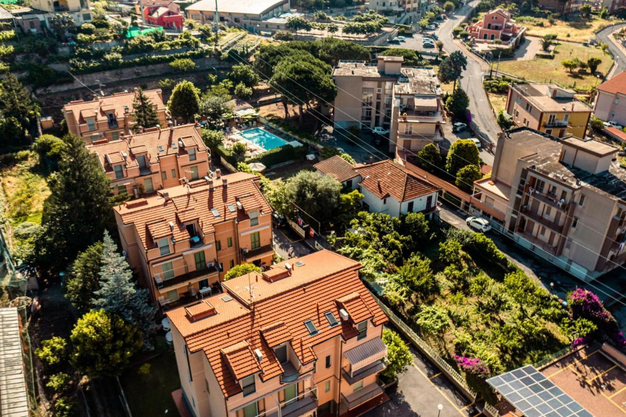 Residence Holidays Pietra Ligure Luaran gambar