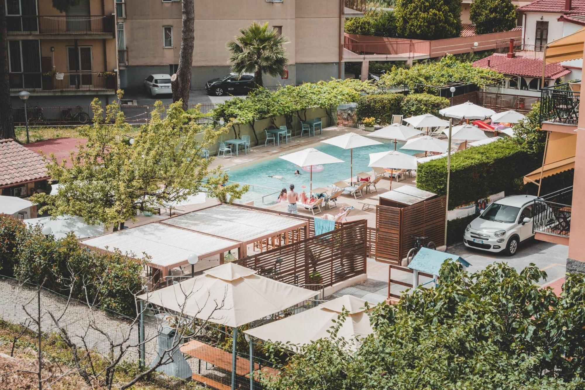 Residence Holidays Pietra Ligure Luaran gambar