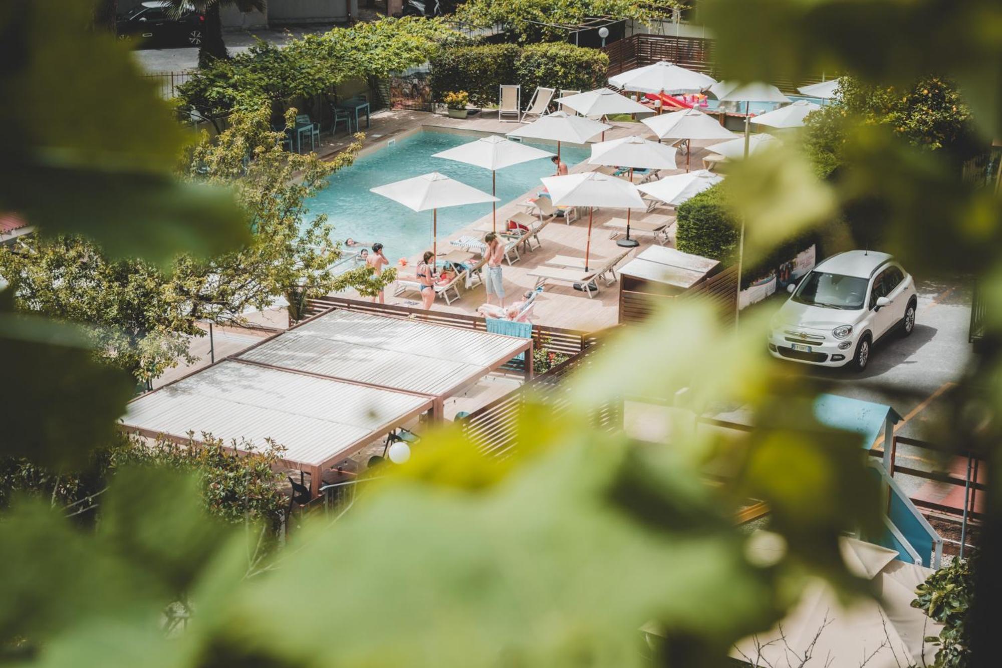 Residence Holidays Pietra Ligure Luaran gambar